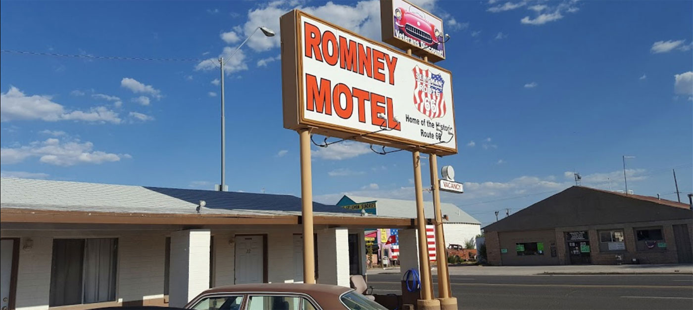 Romney Motelaz